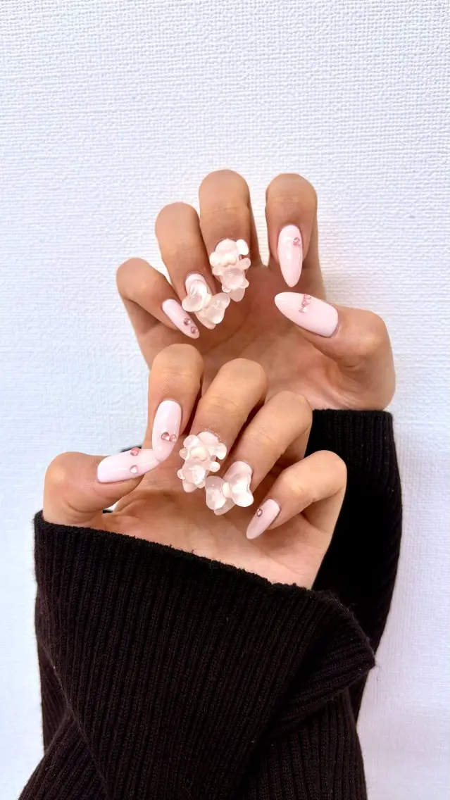 ネイル 持ち込み Nail&Eye コルン　矢澤のマツエク・マツパデザイン