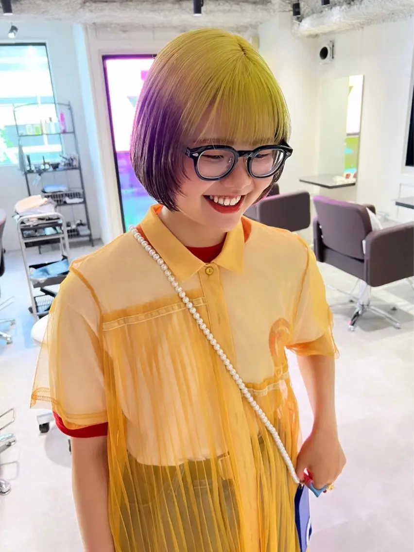 ショート カラー ブリーチ ケアブリーチ 透明感カラー デザインカラー ダブルカラー ハイトーン/ボブ 🎀sonokaのヘアスタイル