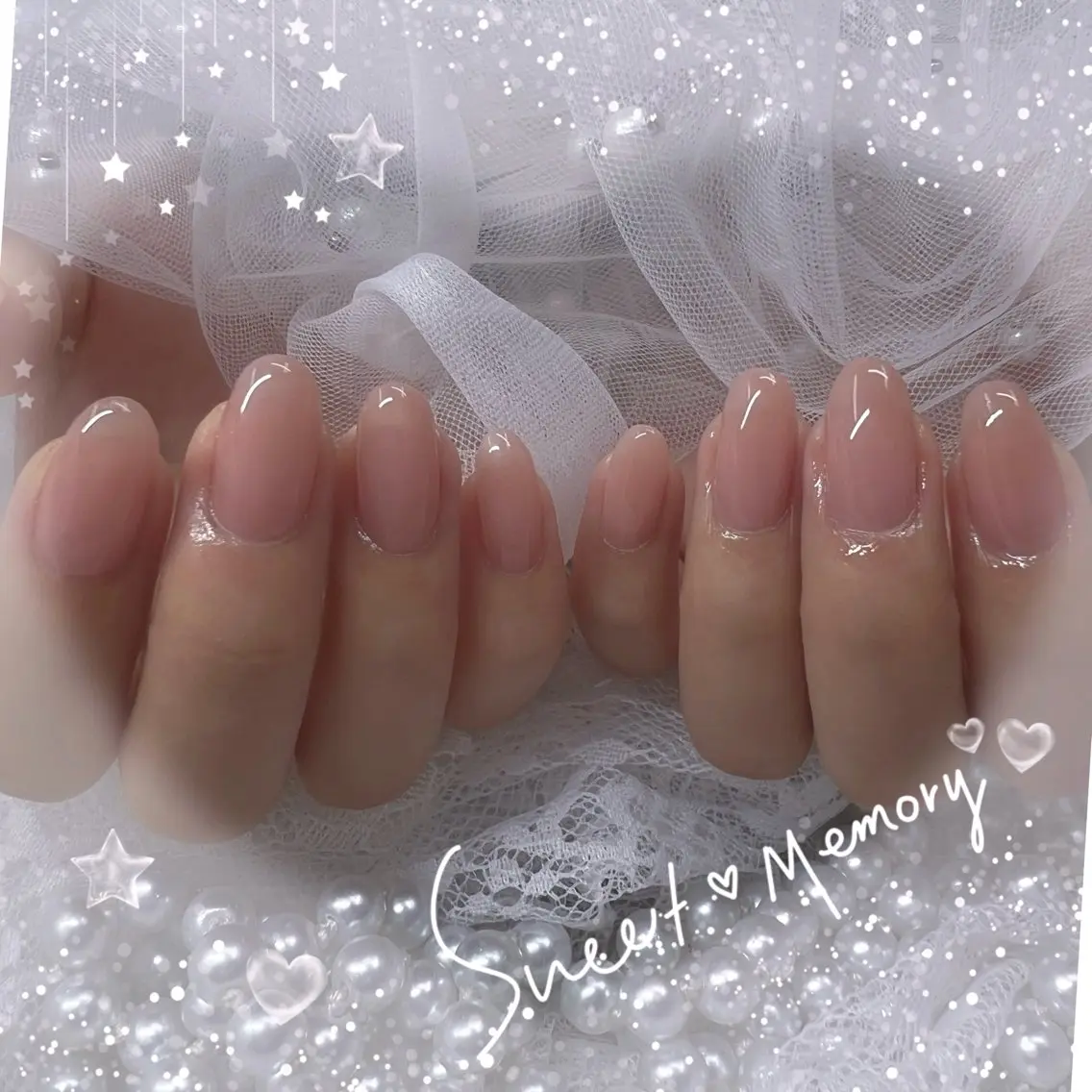 ネイル チークネイル フレンチネイル ガーリー ガラスフレンチ グラデーション ハンドネイル ハンドケア Chill Nailsalonのネイルデザイン