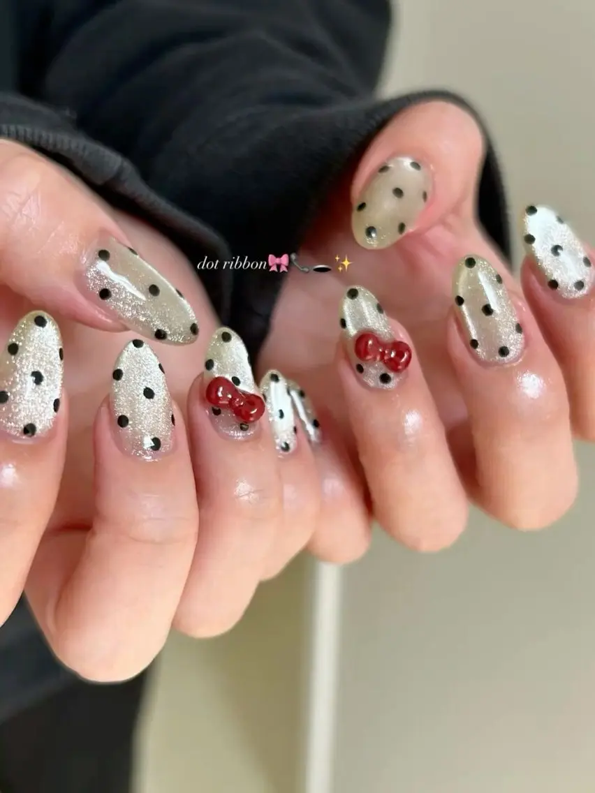 ネイル フットネイル フレンチネイル ジェルネイル 韓国ネイル マグネットネイル ハンドネイル ribbonnail salonのネイルデザイン