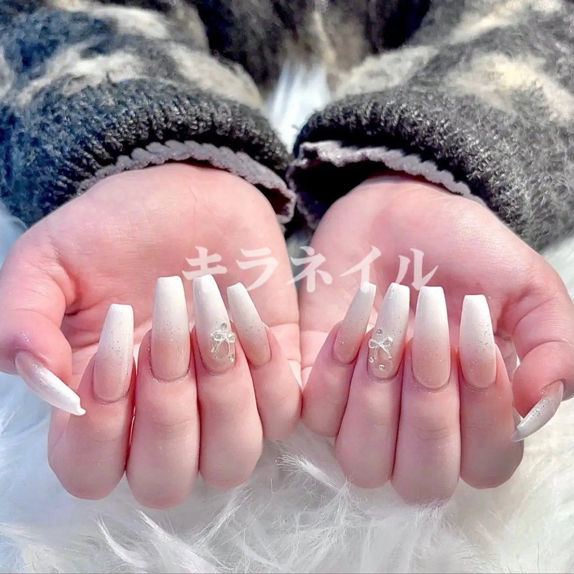 ネイル ハンドネイル 🎀kira 長さだし💗モチ最高のネイルデザイン