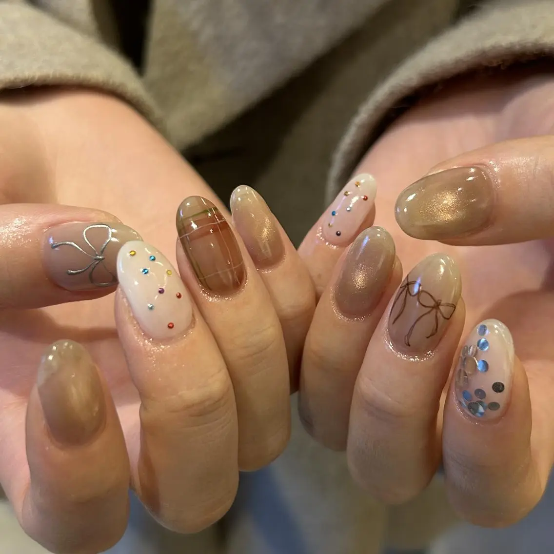 ネイル オーロラネイル ジェルネイル 氷ネイル・うるうるネイル 韓国ネイル ミラーネイル ハンドネイル nails TOKYOのネイルデザイン