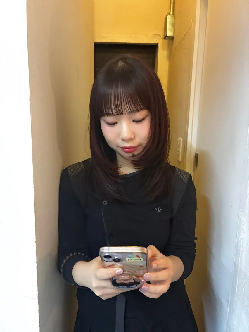 ミディアム ヘルシー×フェミニン 天神naho🧦のヘアスタイル