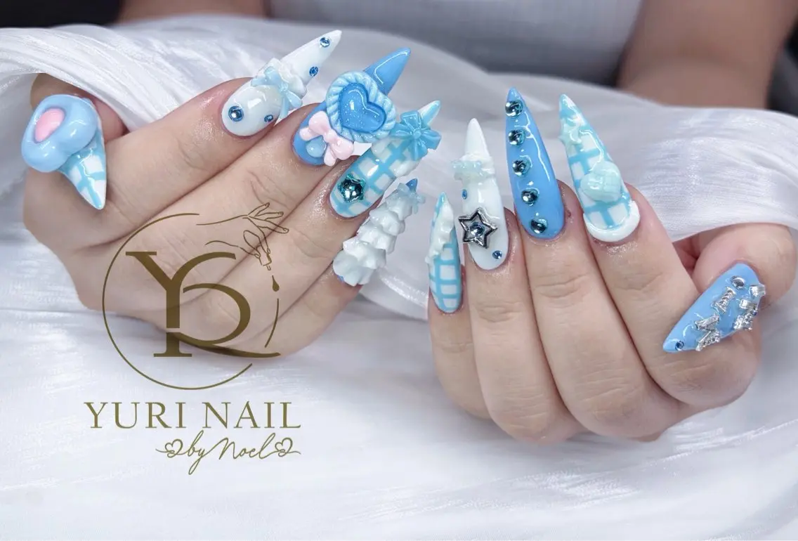 ネイル ハンドネイル フットネイル ハンドケア YURI Nail NARITAのネイルデザイン