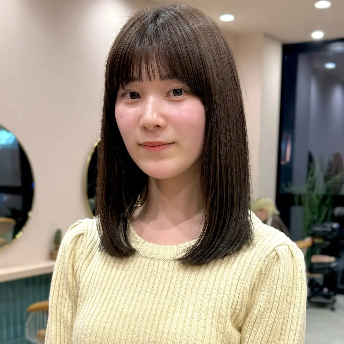 セミロング カラー カット ヘアカラー 艶ブリーチカラー✨ ボブレイヤーSakiのヘアスタイル