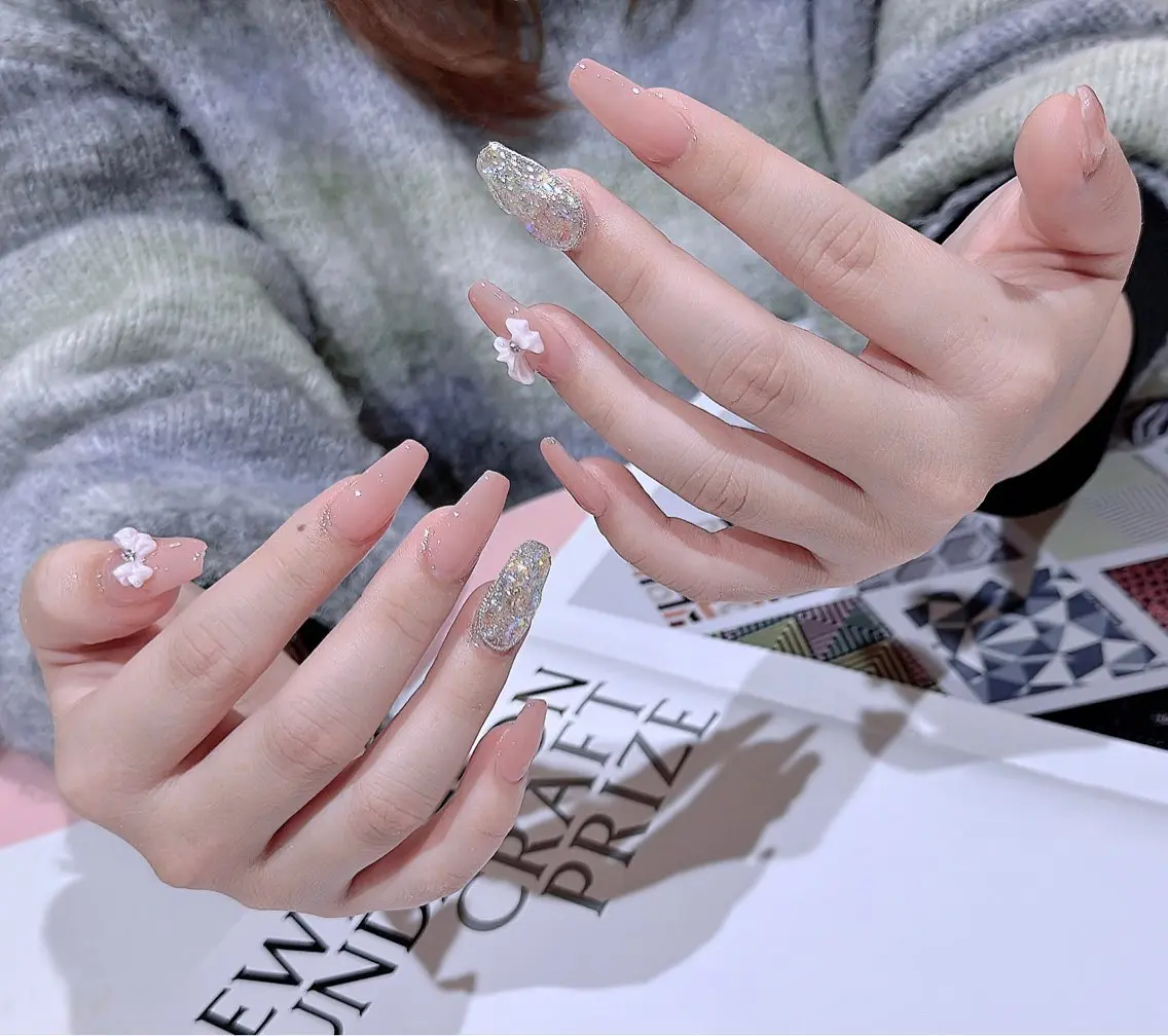 ネイル ハンドネイル ハンドケア NANA NAILのネイルデザイン