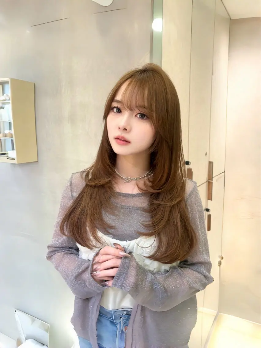 【🉐人気No.1✨️minimoSALE🉐】全体カット➕透明感ケアカラー➕髪質改善トリートメント✨️超音波アイロン付の写真