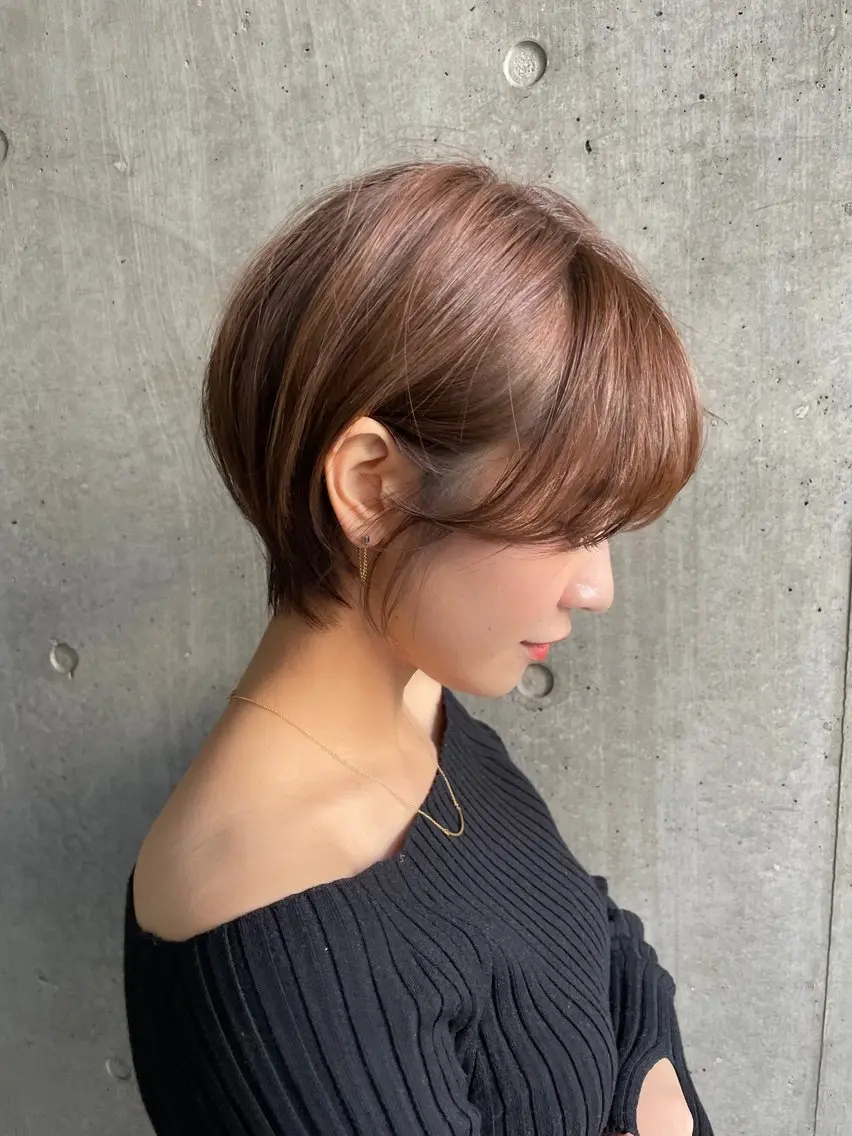 ショート 丸みショート くびれヘア ショートヘア SNS撮影用 髪質改善モデル募集のヘアスタイル