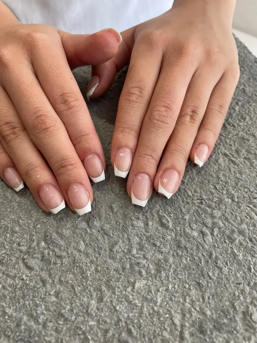 【hand】フレンチorグラデーションの写真