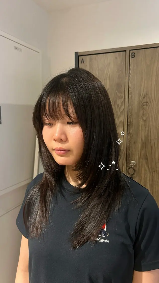 ロング ハッシュカット たけむら まひろ✨️ /透明感/レイヤーのヘアスタイル