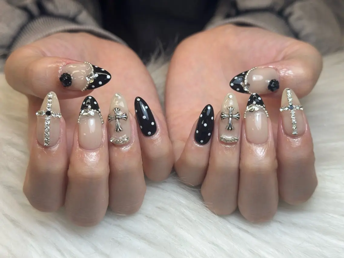 ネイル アートネイル ジェルネイル マグネットネイル ハンドネイル JennNail_ マオのネイルデザイン