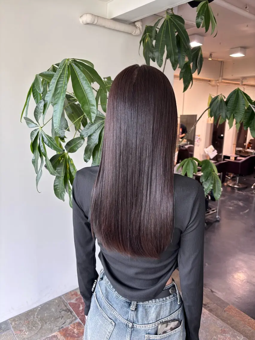 ロング saraju コナツのヘアスタイル