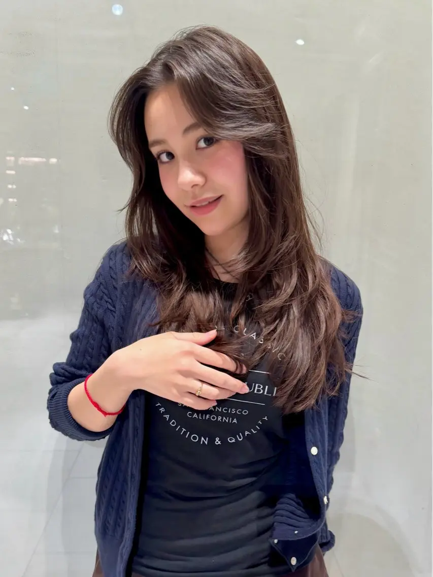 ロング レイヤーカット カット NEWTON 🌟カットモデル募集のヘアスタイル