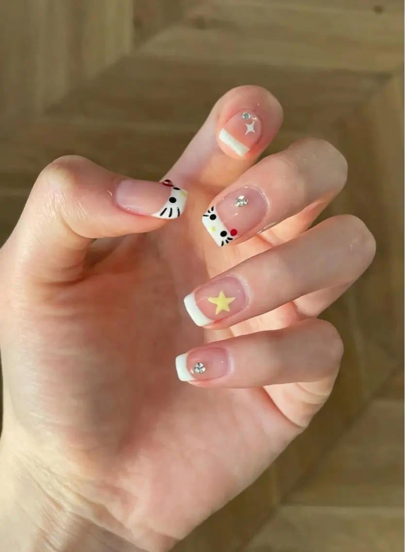 ネイル ハンドネイル 🎀 NaNa_nailのネイルデザイン