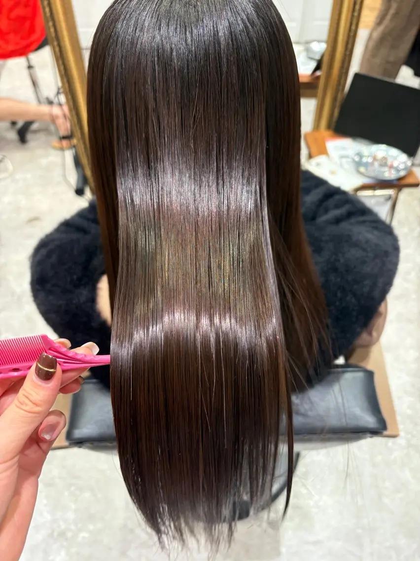 ロング 縮毛矯正 ピンクカラーアレンジ 🩷AYANA🩷のヘアスタイル