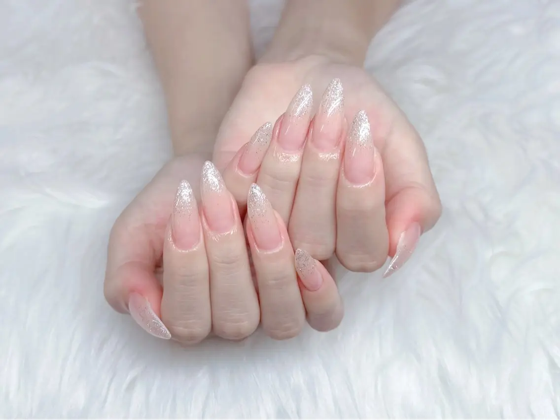 セミロング ハンドネイル GOHOUBI Nail 心斎橋店のネイルデザイン
