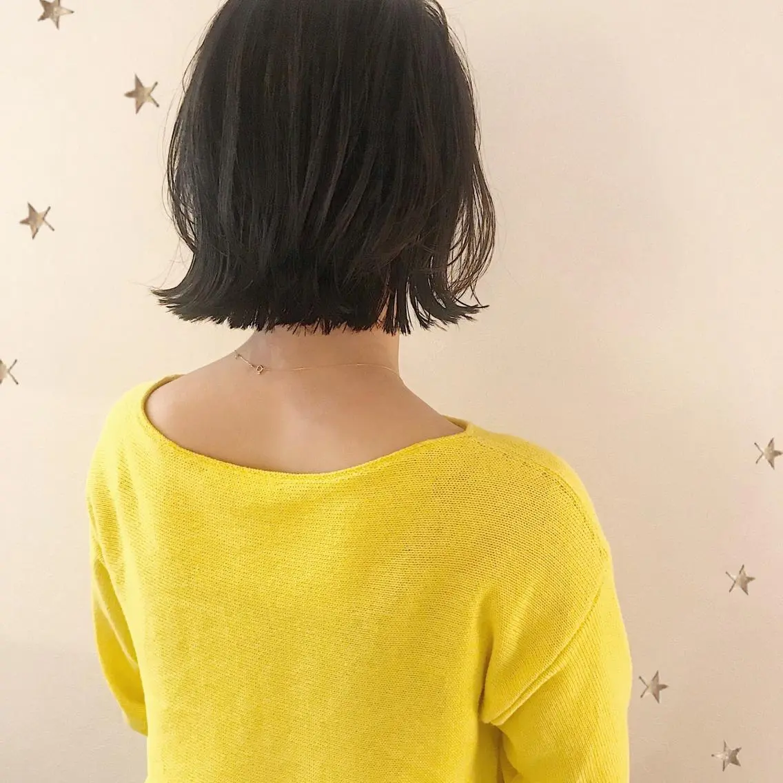 ミディアム 市川 千夏のヘアスタイル