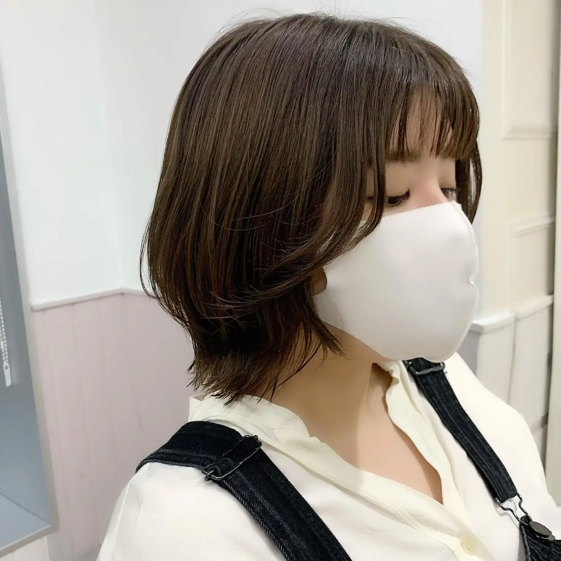 ミディアム カラー パーマ ヘアアレンジ メンズ キッズ ネイル マツエク・マツパ レイヤーカット/ 巻ける縮毛矯正のヘアスタイル