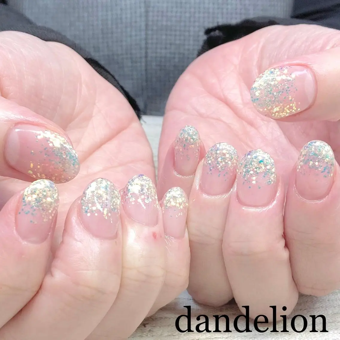 ネイル ハンドネイル ハンドケア dandelion ダンデライオンのネイルデザイン