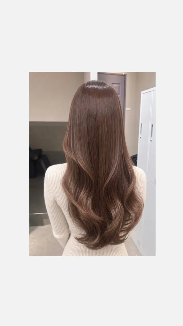 ロング ヘアカラー レイヤーカット 🍒LILIのヘアスタイル