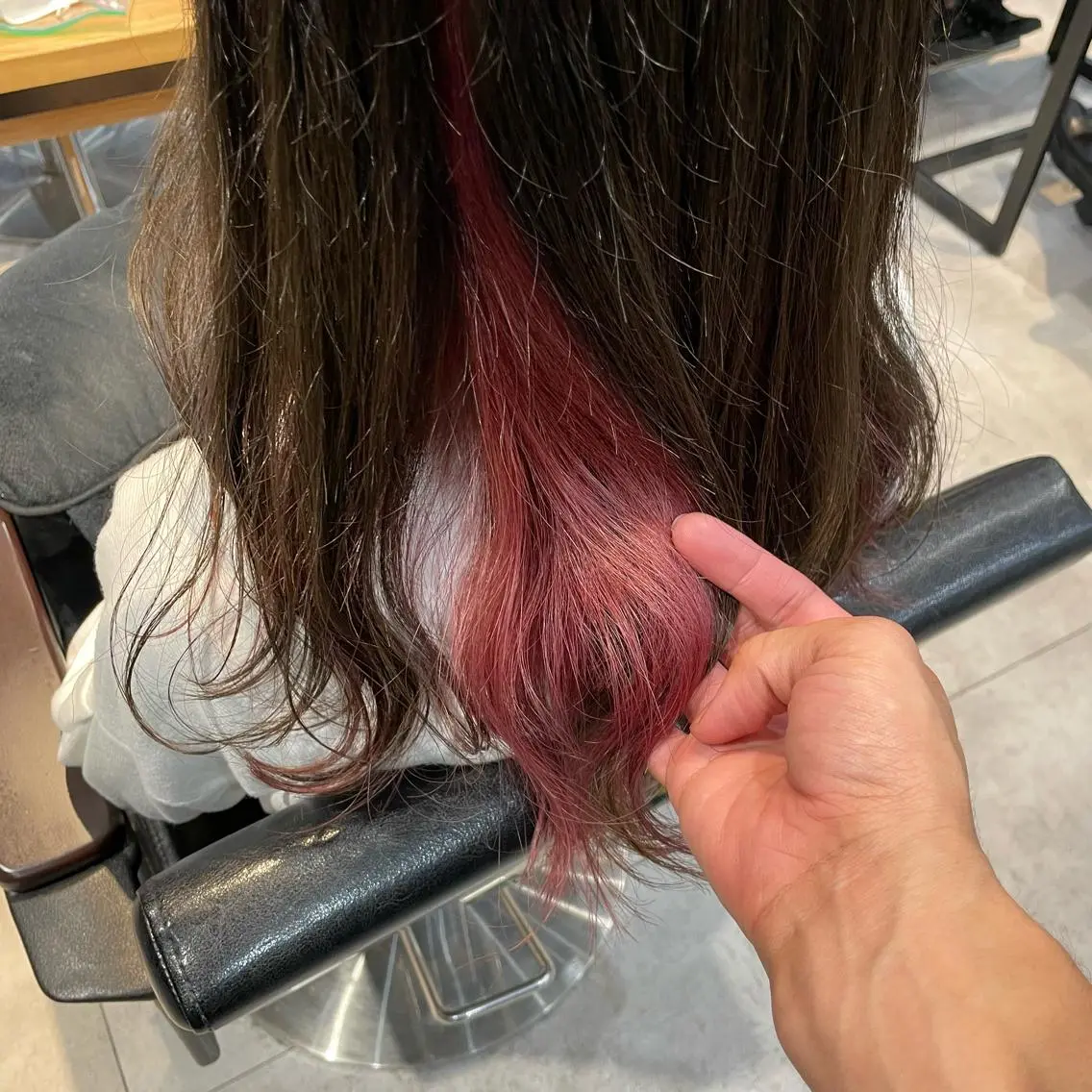 セミロング カラー ブリーチ 😎newi池袋😎 ミタショウタのヘアスタイル