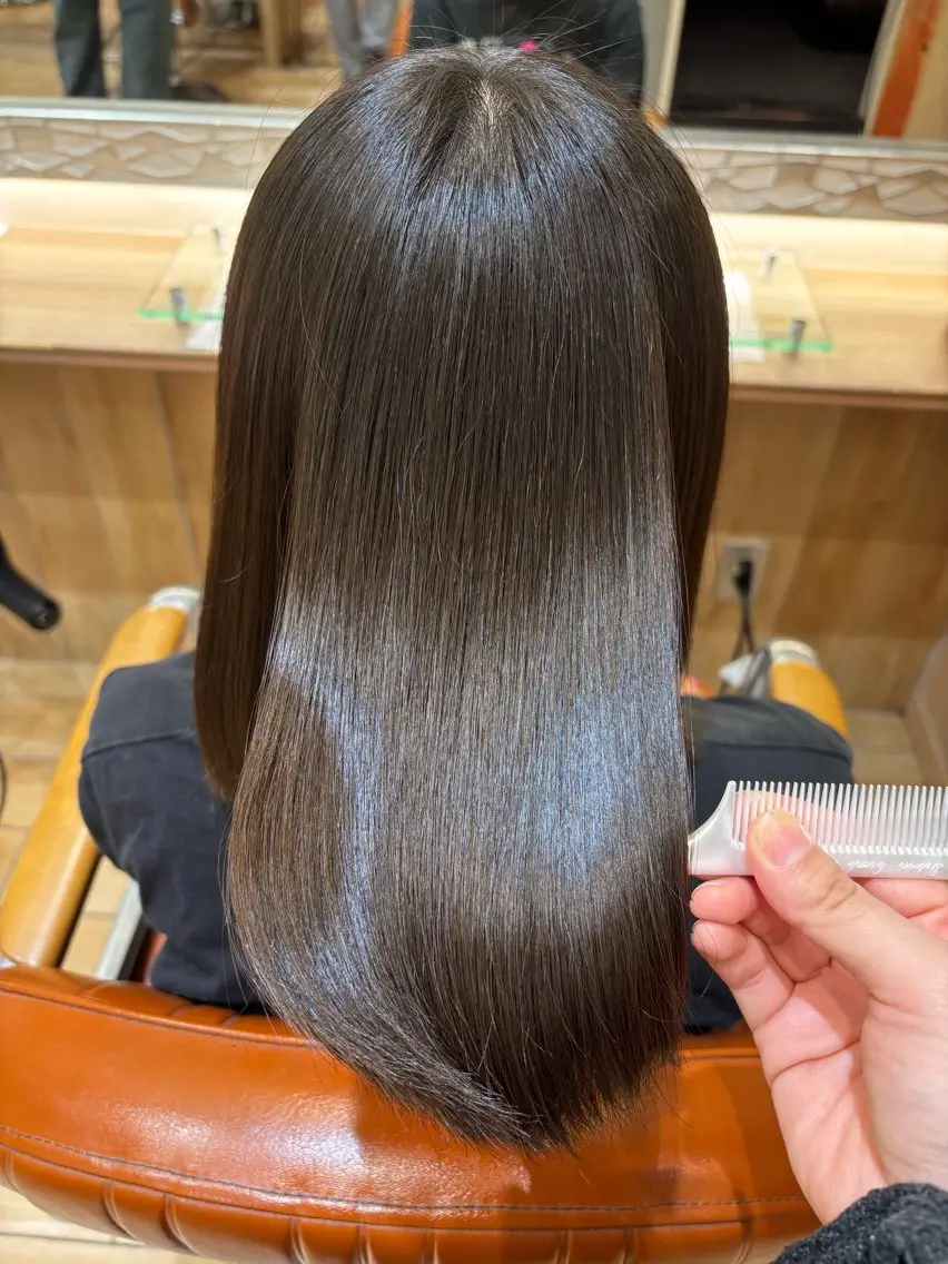 セミロング 平久保 唯那のヘアスタイル