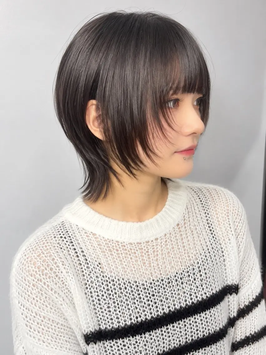 ショート ボブウルフ/ レイヤーKOUGAのヘアスタイル
