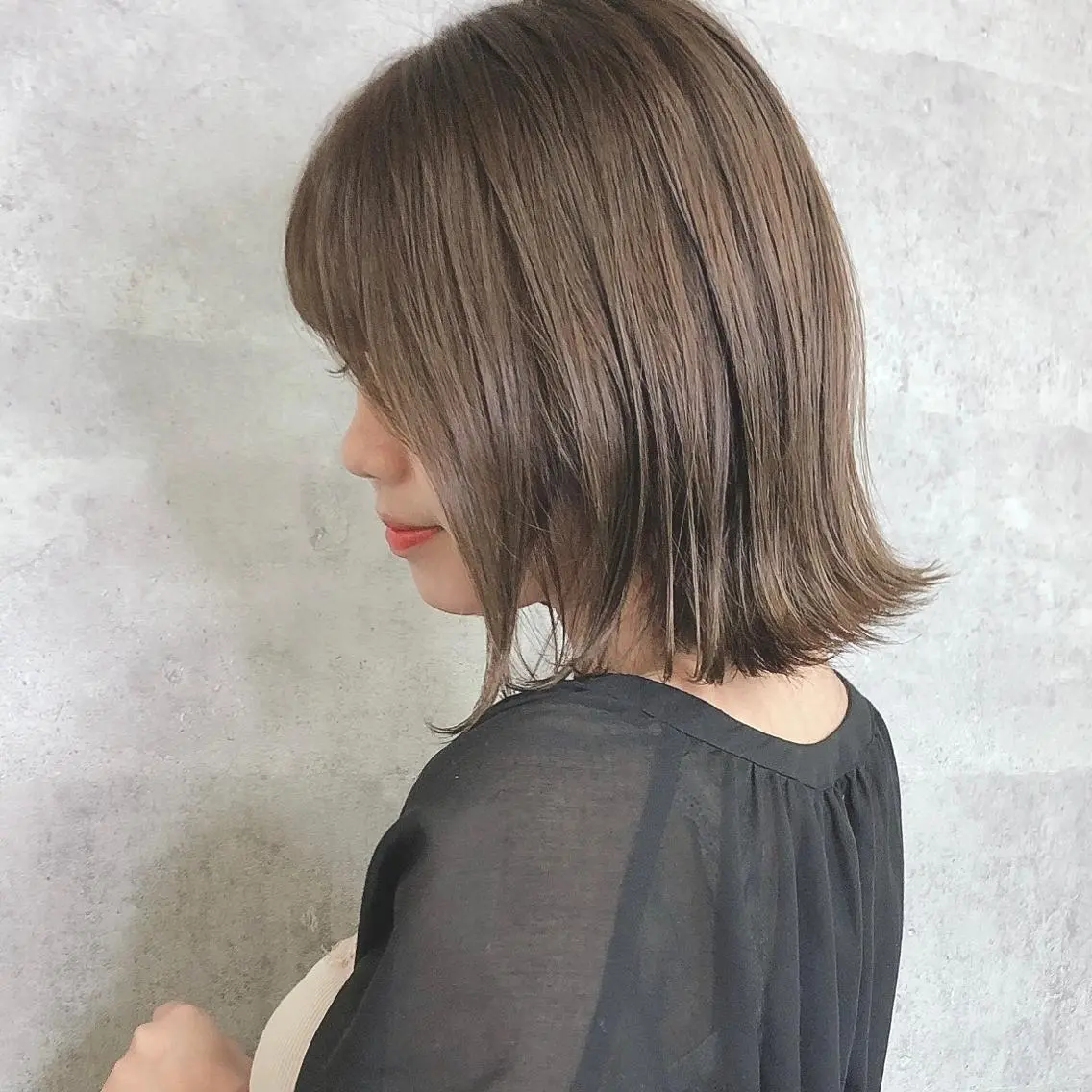 ショート カラー 髪質改善 中川 翔のヘアスタイル
