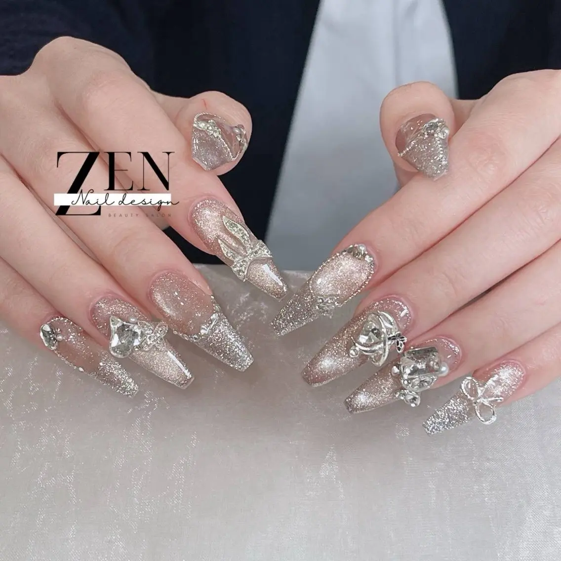 ネイル チークネイル 長さ出し フレンチネイル 韓国ネイル マグネットネイル ハンドネイル Zen Nail Design 池袋のネイルデザイン