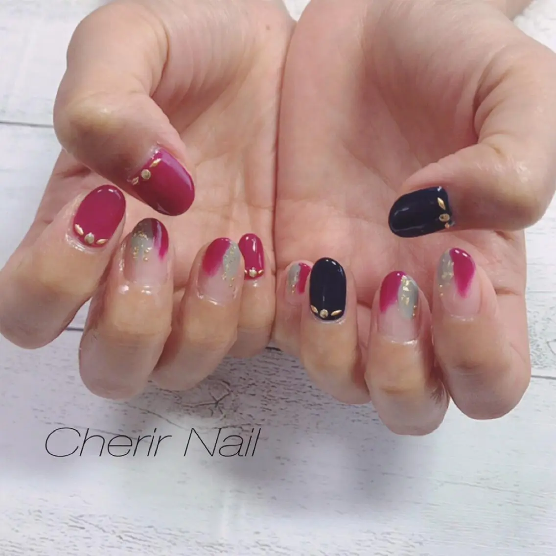ネイル アートネイル カジュアル フレンチネイル ネイビー ニュアンスネイル Cherirnail kaoriのネイルデザイン
