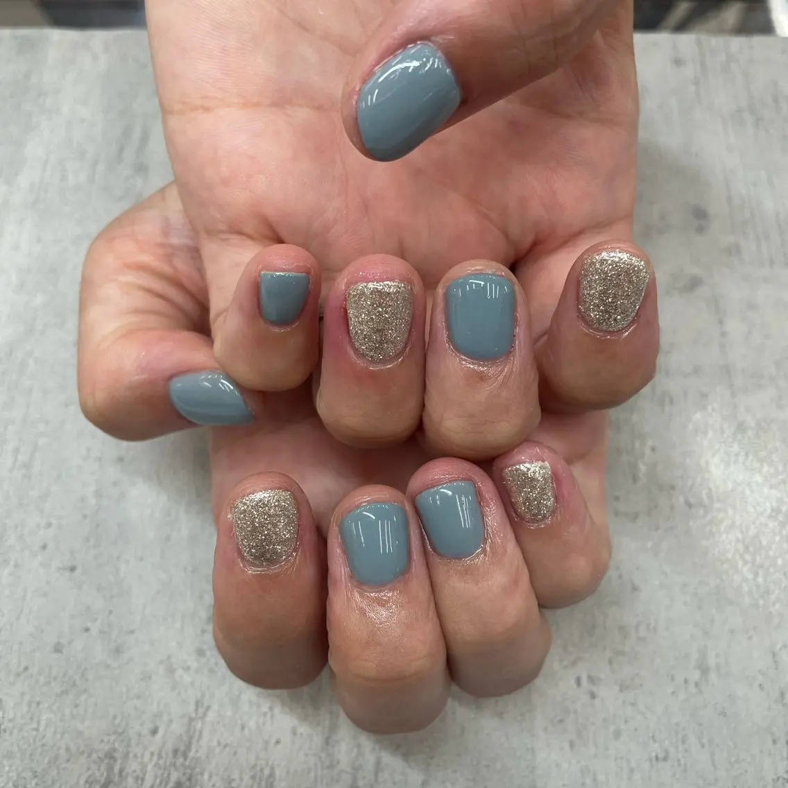 ネイル ワンカラーネイル MAXKELLY ANNAのネイルデザイン