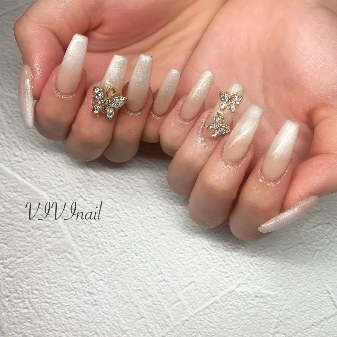 ネイル グラデーション ラメ(グリッター) ラメグラデーション ハンドネイル vivi nailのネイルデザイン