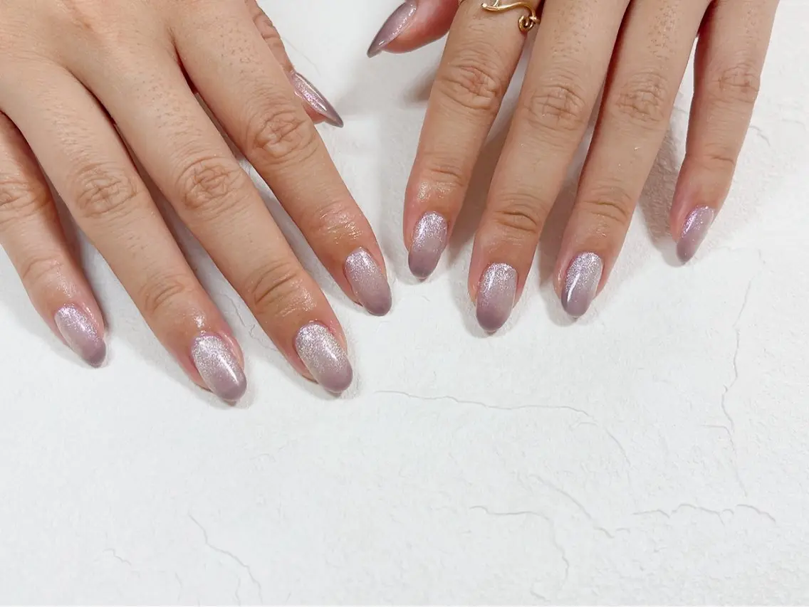 ネイル フットネイル ジェルネイル グラデーション キラキラネイル マグネットネイル kiki nail たまプラーザのネイルデザイン
