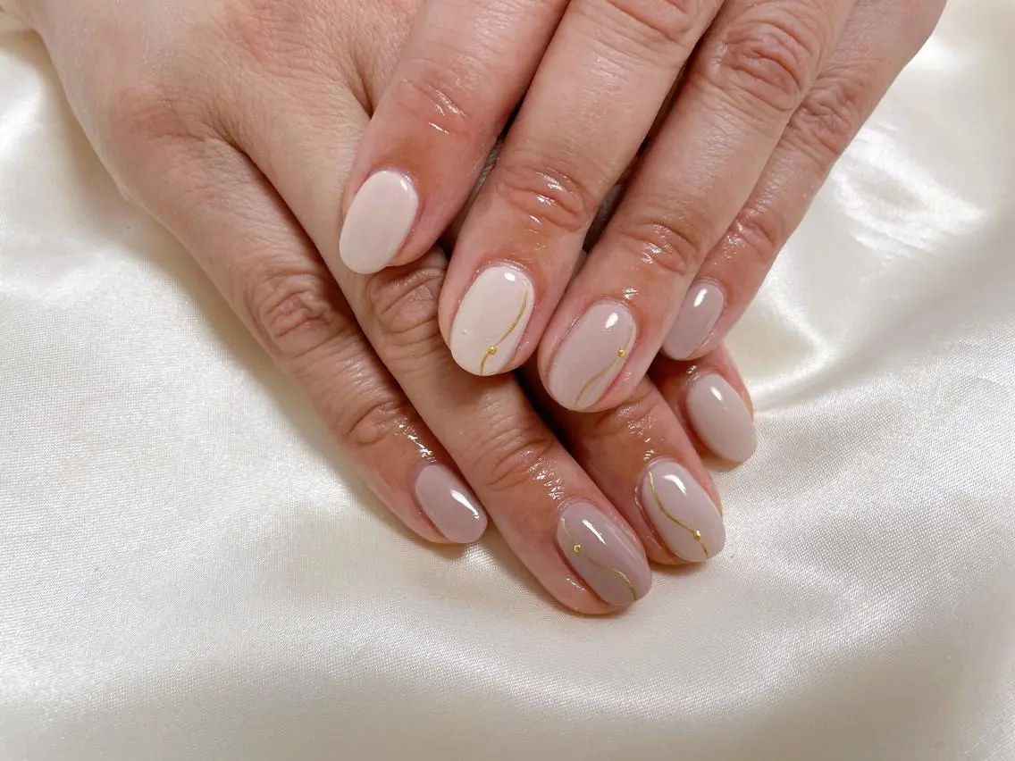 ネイル ハンドネイル mogunail &blowのネイルデザイン