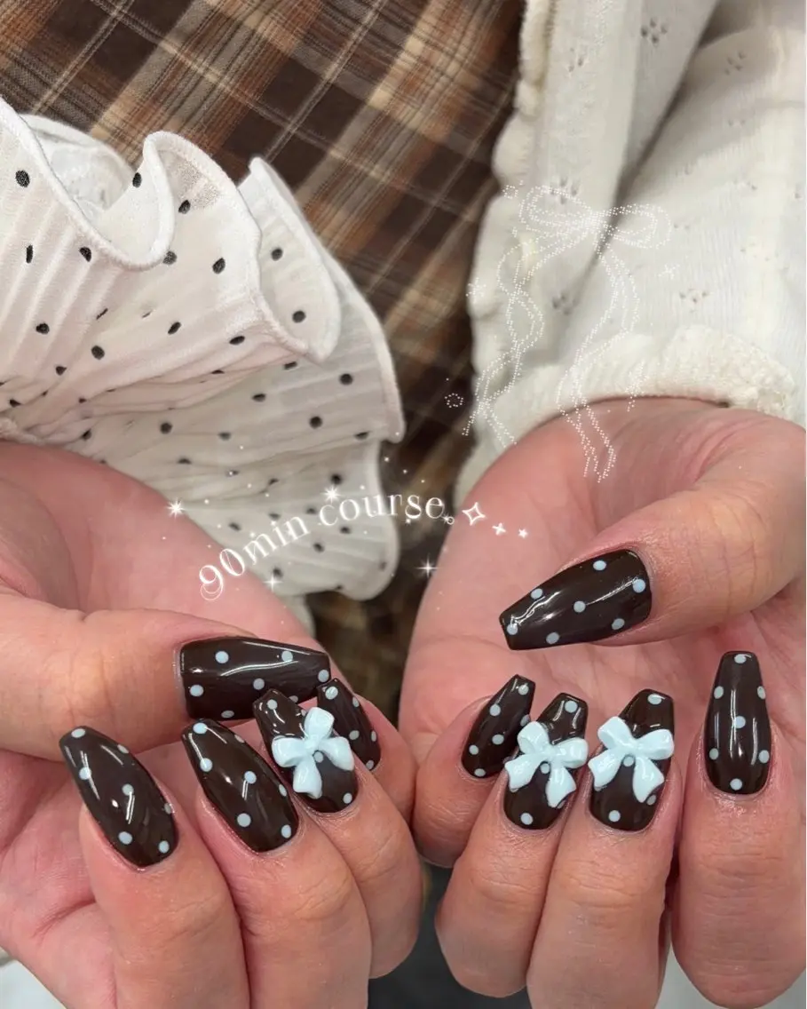 ネイル ハンドネイル ViViA momokaのネイルデザイン