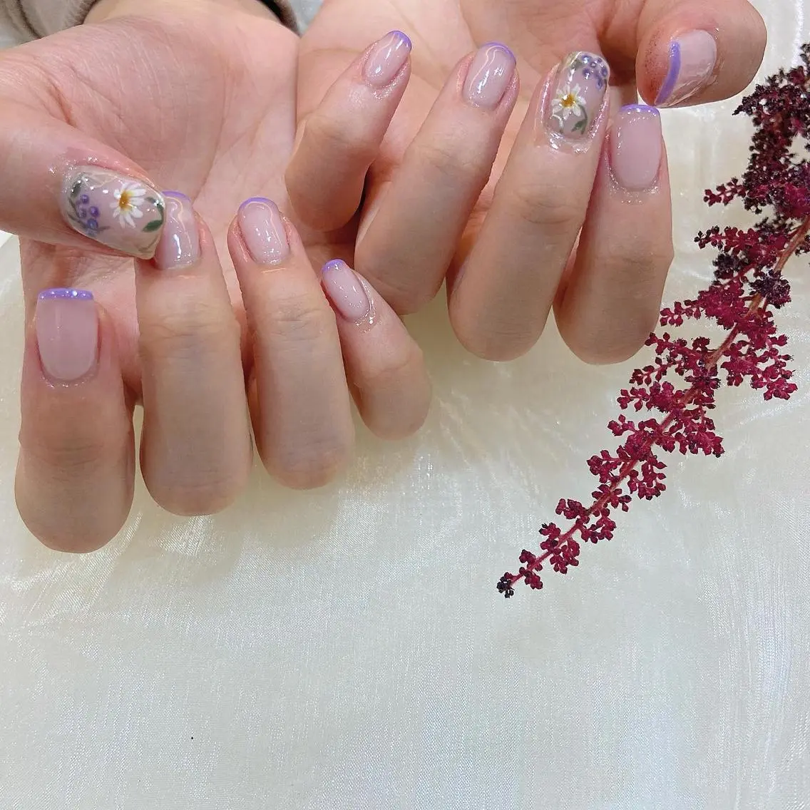 ネイル アートネイル シンプルネイル . .のネイルデザイン