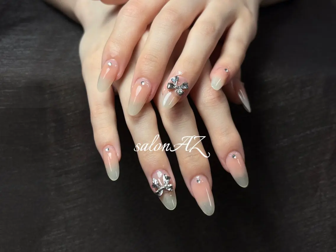 ネイル アートネイル 長さ出し フットネイル フレンチネイル ジェルネイル salon AZのネイルデザイン