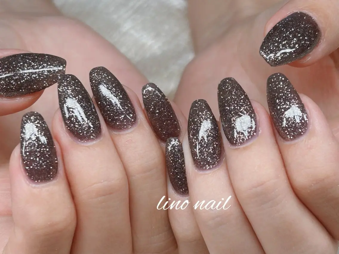 ネイル 長さ出し フットネイル 持ち込み 夏ネイル ワンホンネイル ハンドネイル Lino Nailのネイルデザイン