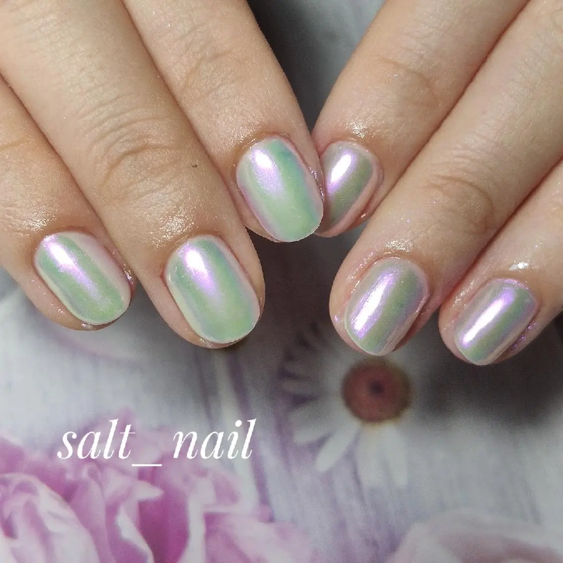 ネイル オーロラネイル 個人サロン saltnailのネイルデザイン