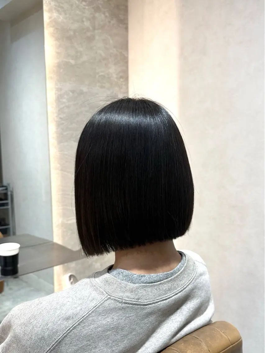 ミディアム カラー グレージュ ボブ カット 縮毛矯正/ ✨艶髪/芦川優磨のヘアスタイル