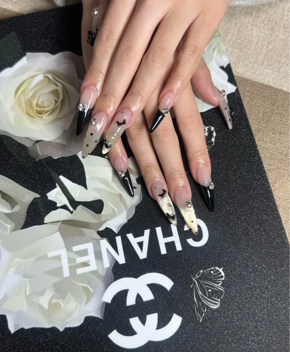 ネイル ハンドネイル U.mi Nail Salonのネイルデザイン