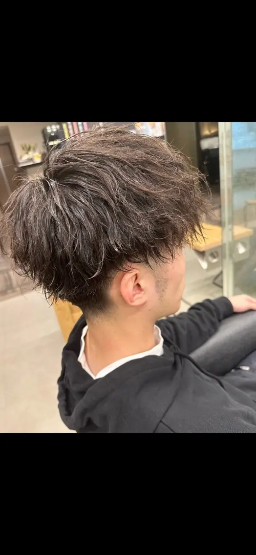 ショート パーマ メンズ 松田 宗のヘアスタイル