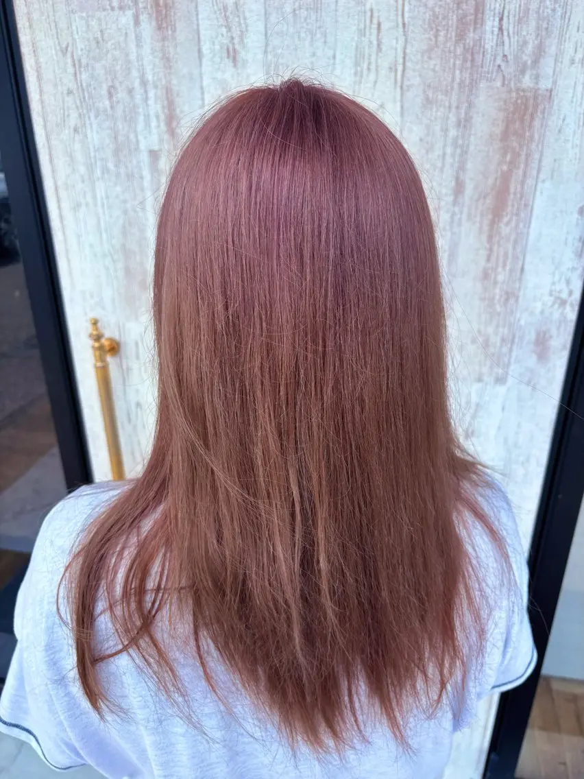 カラー ベージュカラー ピンクカラー ピンクベージュ ヘアカラー 木村 綺音のヘアスタイル