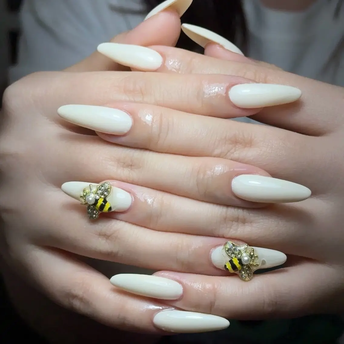 ネイル ワンホンネイル ハンドネイル AKIKO NAILのネイルデザイン