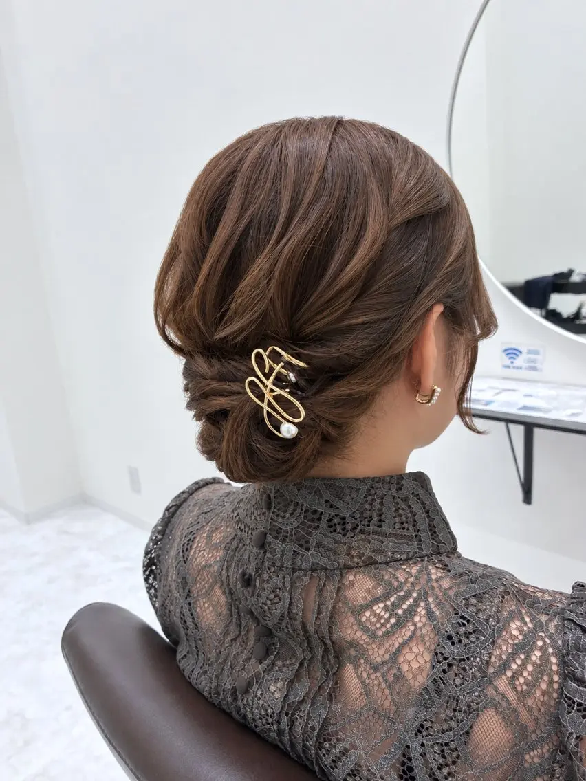 セミロング ヘアアレンジ 中井 ［烏丸・徒歩３分］のヘアスタイル