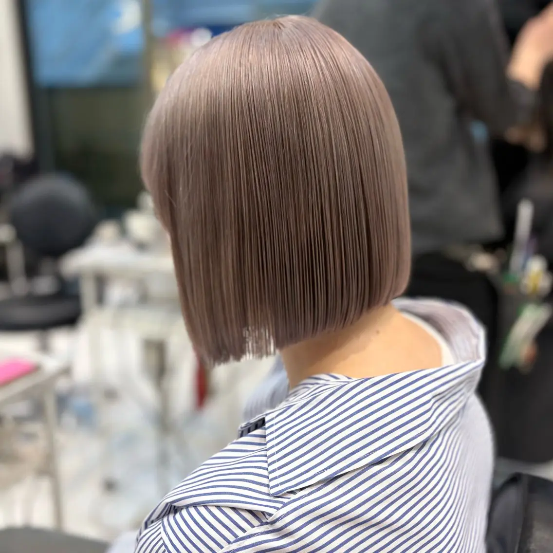 セミロング カラー グレージュ ミルクティーグレージュ ヘアカラー トリートメント ヘアセット 色落ち綺麗🩰ハイ トーン🎀RINKAのヘアスタイル