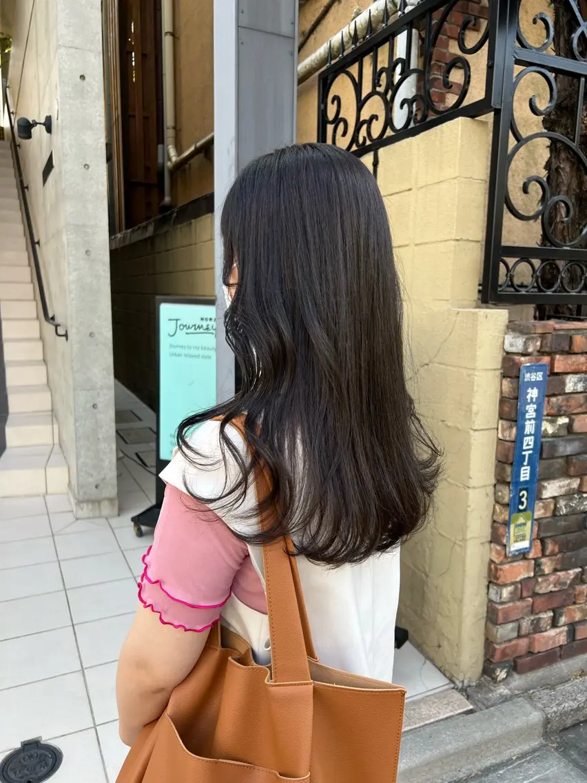 ロング カラー カット ヘアカラー トリートメント 似合わせヘア🫶🏻 つきいてるみのヘアスタイル
