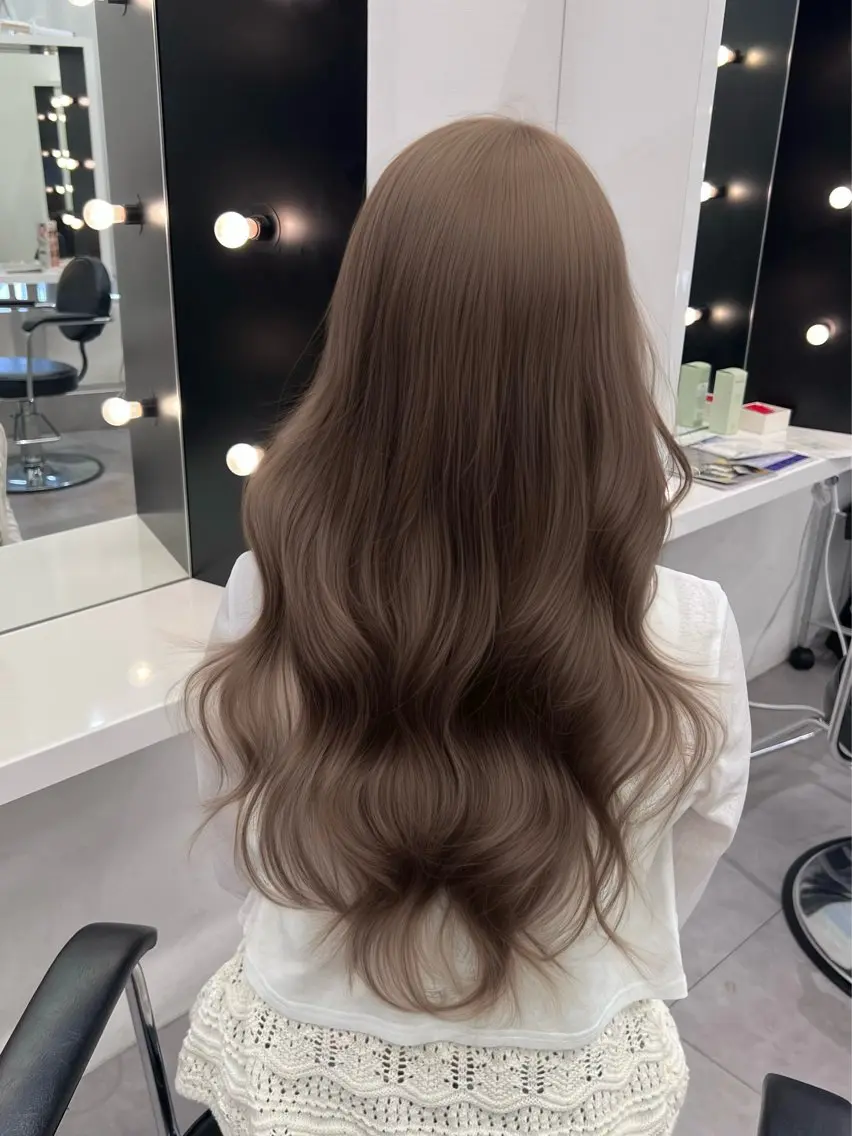 ロング シアーベージュ カット ヘアカラー しゅういち/赤み消し カラー特化のヘアスタイル