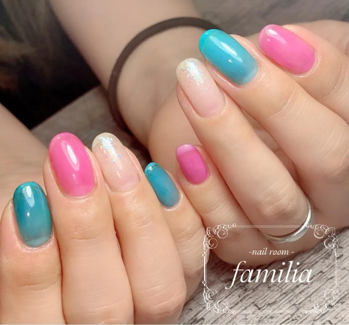 ネイル ハンドネイル -nailroom- familiaのネイルデザイン