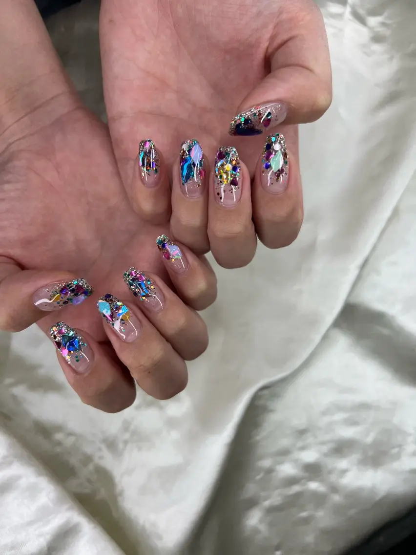 ネイル キラキラネイル 持ち込み ニュアンスネイル ハンドネイル ハンドケア Charme. NOBUKOのネイルデザイン